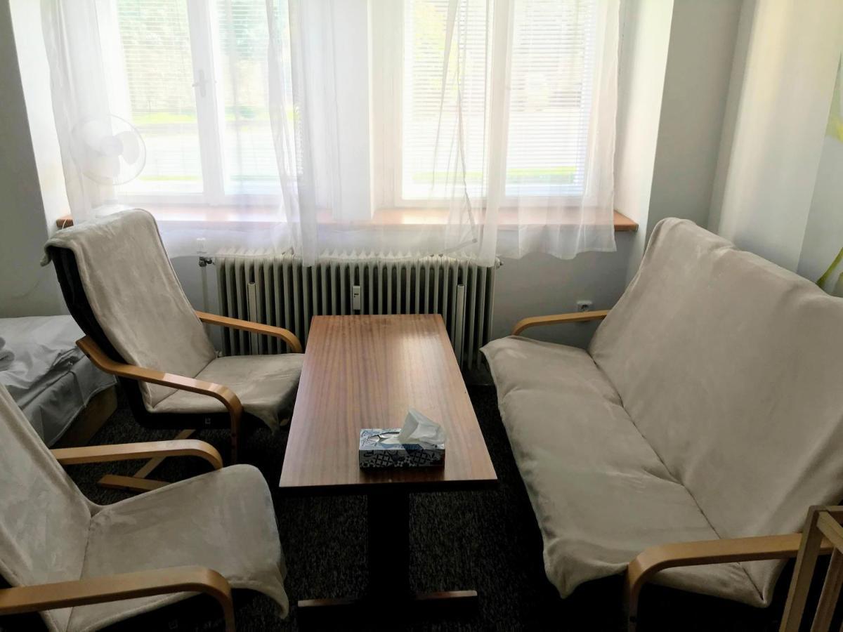 Ferienwohnung Apartman Na Namesti Opočno Exterior foto