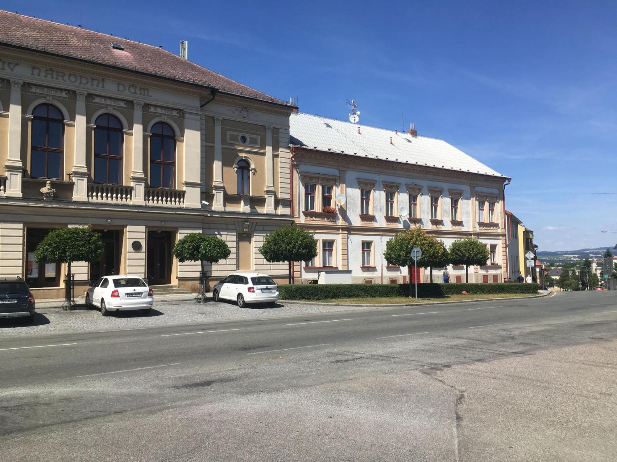 Ferienwohnung Apartman Na Namesti Opočno Exterior foto
