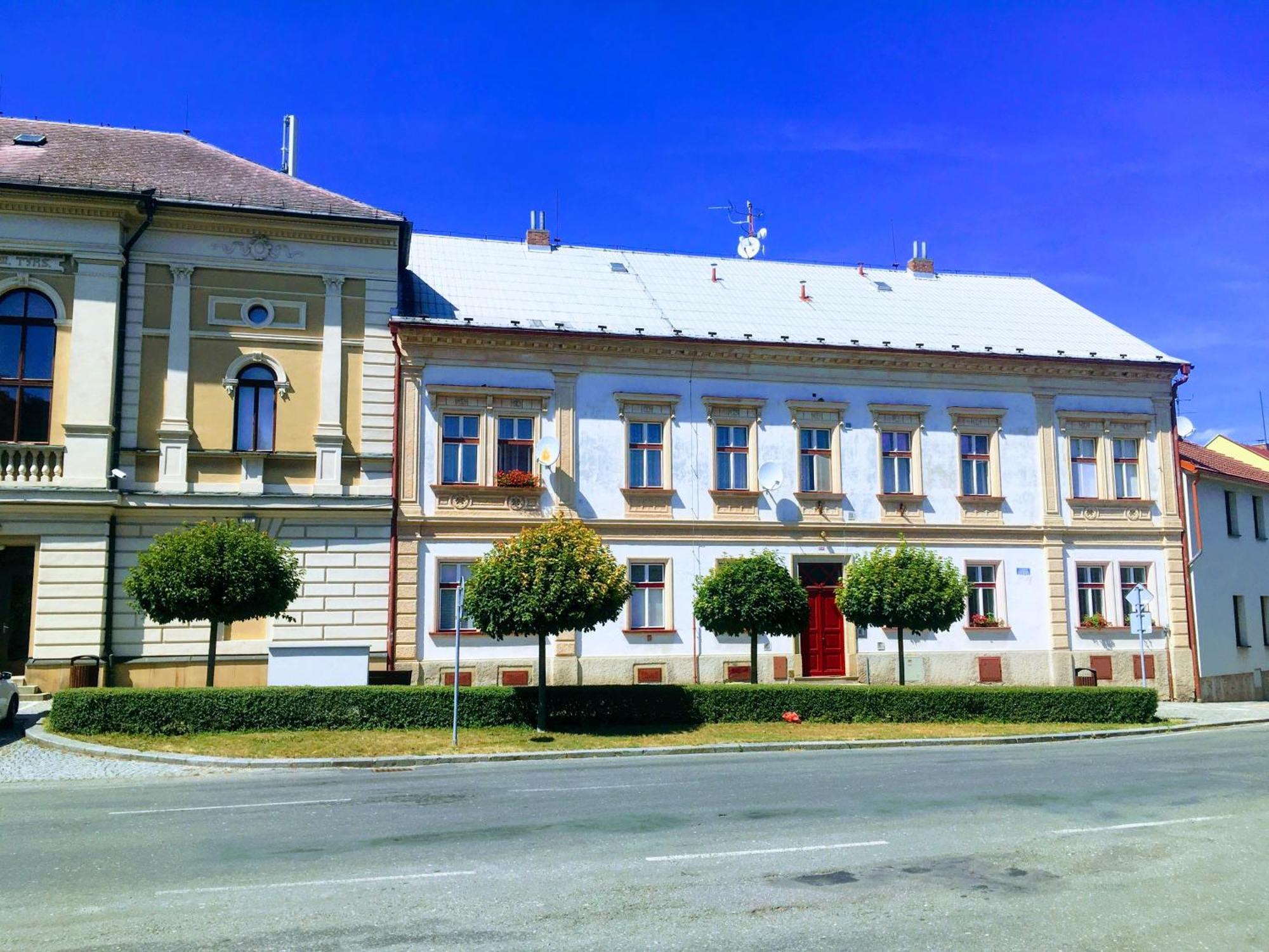 Ferienwohnung Apartman Na Namesti Opočno Exterior foto