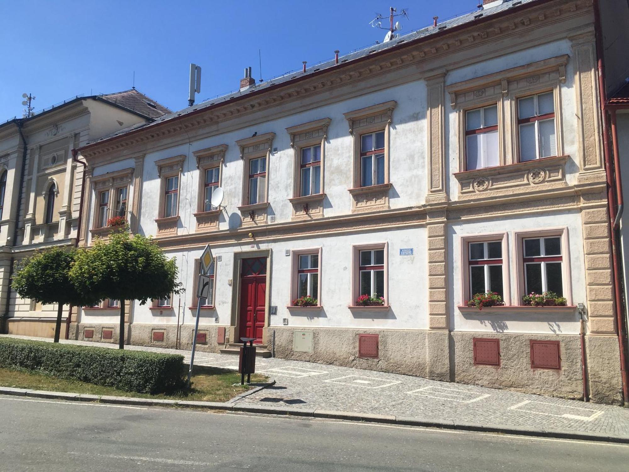 Ferienwohnung Apartman Na Namesti Opočno Exterior foto